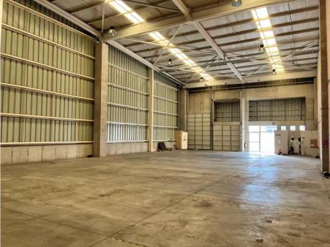 Arriendo bodega de 484 m2 en Parque Industrial, Pudahuel.