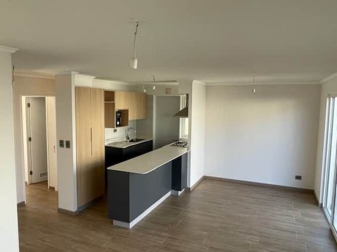 ARRIENDA NUEVA CASA 2 PISOS TALCA