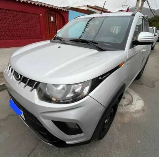 Mahindra KUV 100