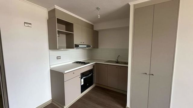 SE ARRIENDA DEPTO DE UNA HABITACION, METRO CUMMING