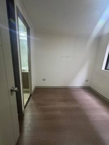 Departamento En Arriendo En Martínez De Rozas, Santiago