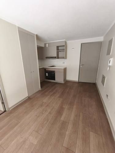 Departamento En Arriendo En Santiago Centro Cerca Al Metro Cumming