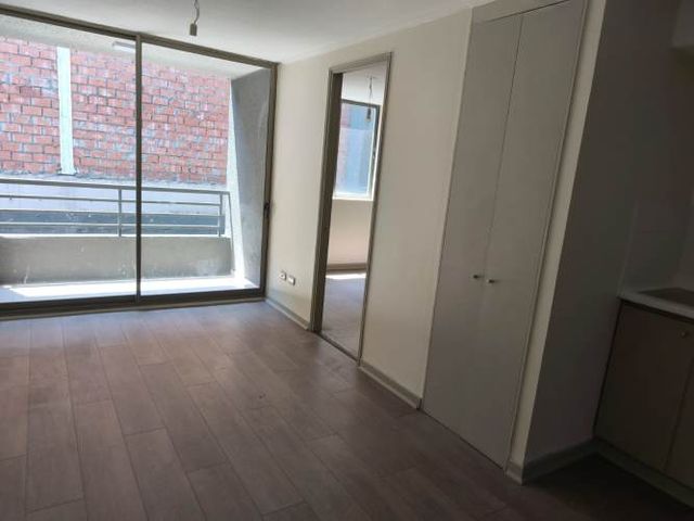 Departamento En Arriendo En Santiago Centro Cerca Al Metro Cumming