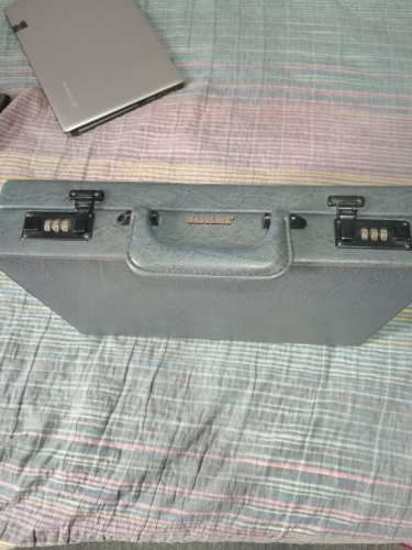 Maletín Saxoline antiguo 1989