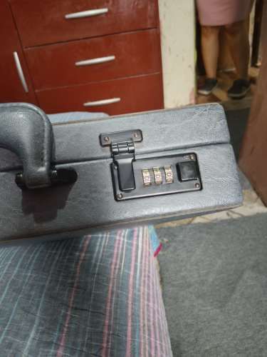 Maletín Saxoline antiguo 1989