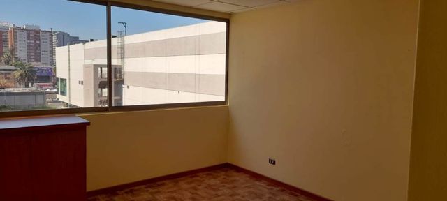 ¡Oportunidad! ARRIENDO OFICINA San Miguel