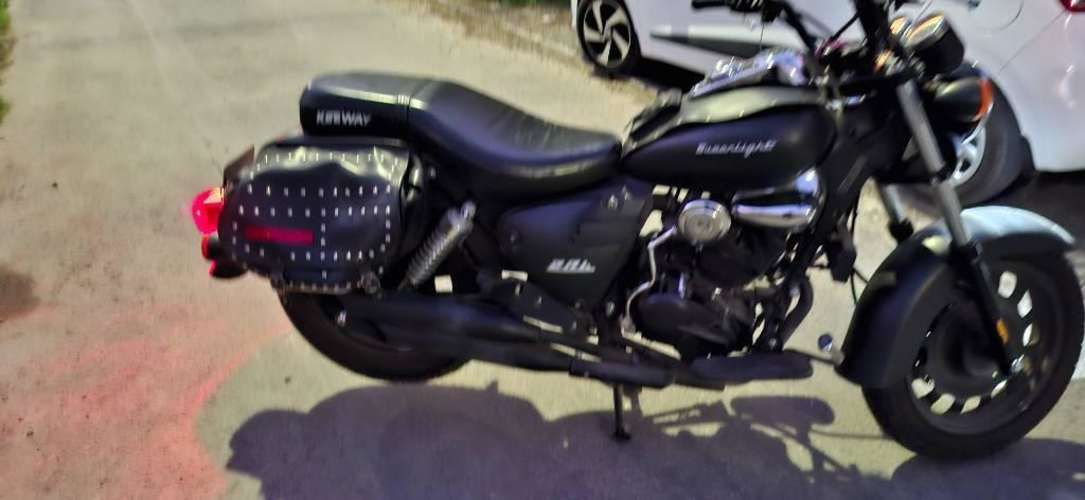 Moto Keeway superlight 200