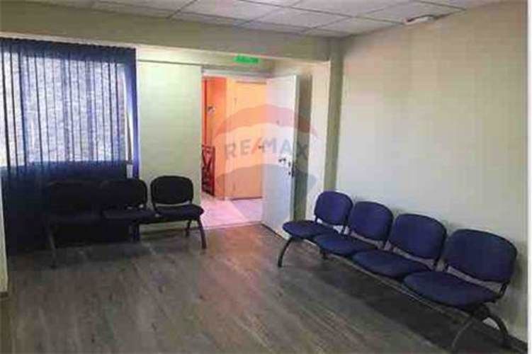 Box en oficina, edificio el ancla