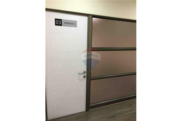 Box en oficina, edificio el ancla