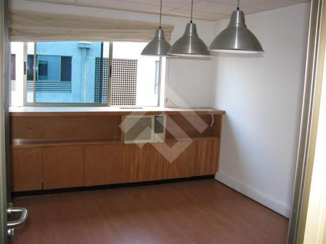 OFICINA Catedral/ Morandé