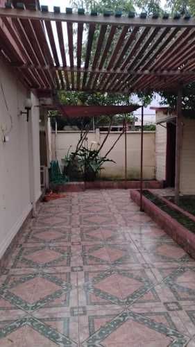 Hermosa y amplia casa en Las Compañias