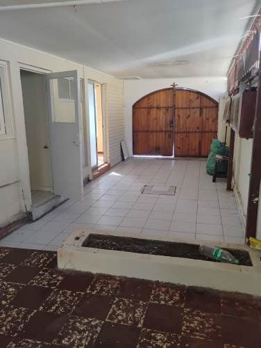 Hermosa y amplia casa en Las Compañias