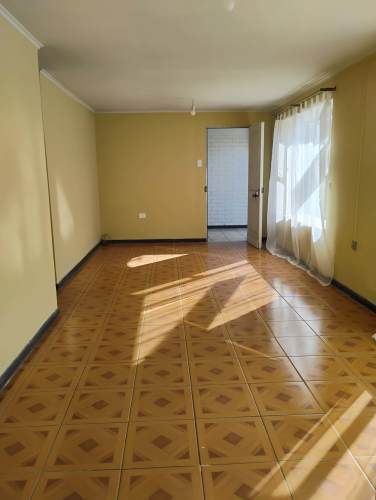 Hermosa y amplia casa en Las Compañias