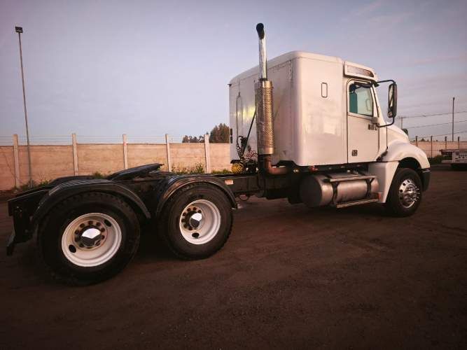 freightliner columbia