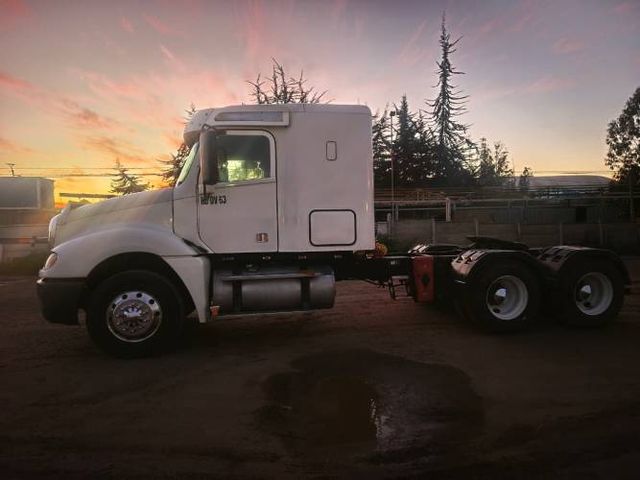 freightliner columbia