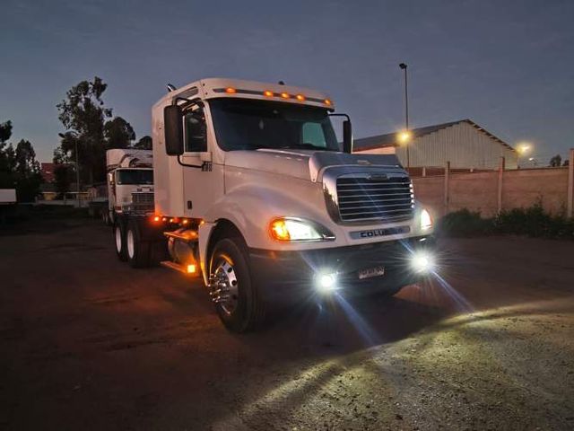 freightliner columbia