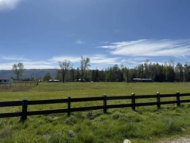 PARCELA Camino Villarrica-Freire Km.5,3 Sector Chucauco