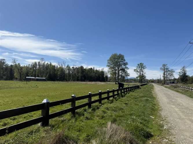 PARCELA Camino Villarrica-Freire Km.5,3 Sector Chucauco