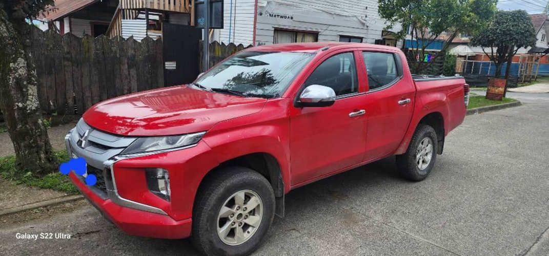 Camioneta Mitsubishi