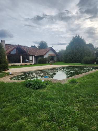 CASA A LA VENTA DE ALTO ESTÁNDAR EN CAMINO BOTROLHUE