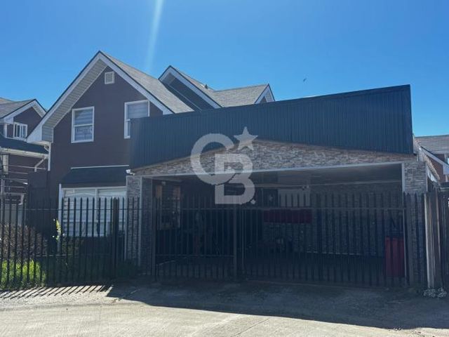 Destacada Casa con Quincho y Suite – Puerto Varas