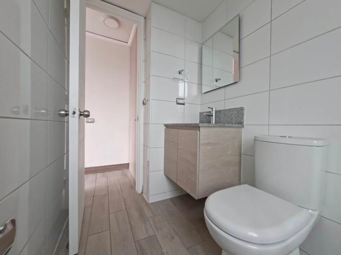 Av. Américo Vespucio (1 Est /1 Bod) [361-1]