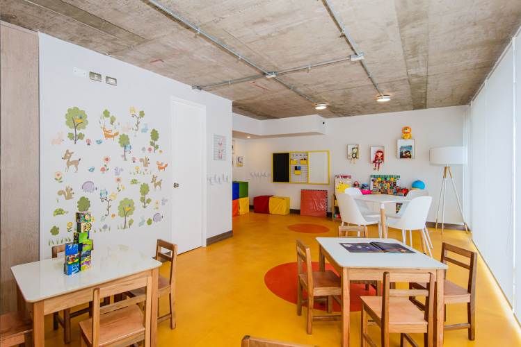 Av. Américo Vespucio (1 Est /1 Bod) [361-1]