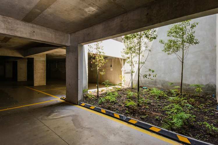 Av. Américo Vespucio (1 Est /1 Bod) [361-1]