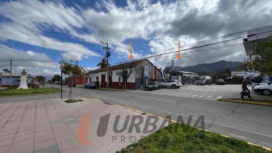 Sitio OPORTUNIDAD EN VICUÑA: ESTRATÉGICO TERRENO URBANO !