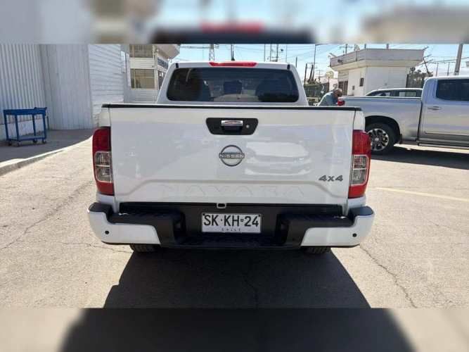 NISSAN NAVARA 2023