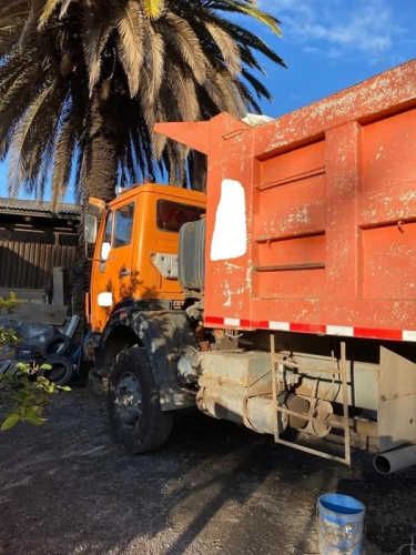 Camión Tolva Beiben Año 2011 6X4 Tolva 17 M3 Motor  Kms