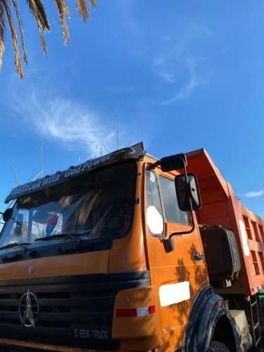 Camión Tolva Beiben Año 2011 6X4 Tolva 17 M3 Motor  Kms