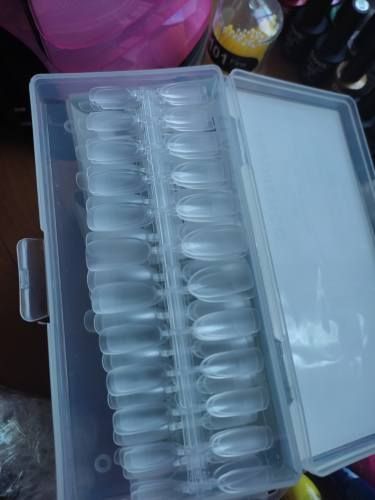 VENDO KIT COMPLETO DE MANICURE PROFESIONAL PRECIO CONVERSABLE