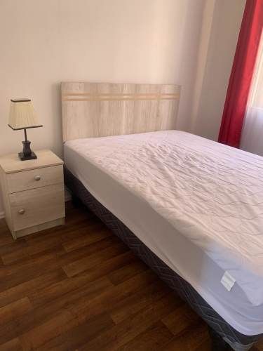 Dpto. amoblado sector Sur Barrio Universitario 3D, 1B, Estac., Bod, GC incl.