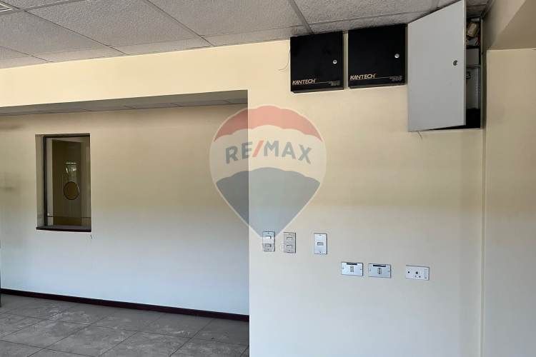 Oficina en venta edificio don cristóbal talcahuano