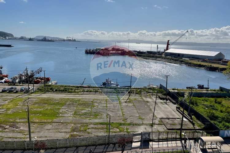 Oficina en venta edificio don cristóbal talcahuano