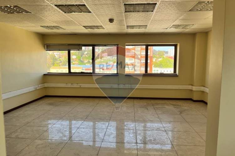 Oficina en venta edificio don cristóbal talcahuano