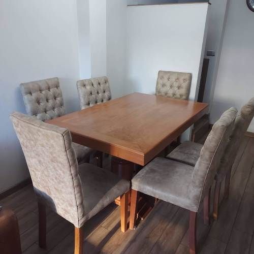 Comedor con 6 sillas