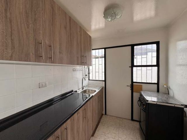 Se vende casa 3D 1B, sector La Florida, La Serena