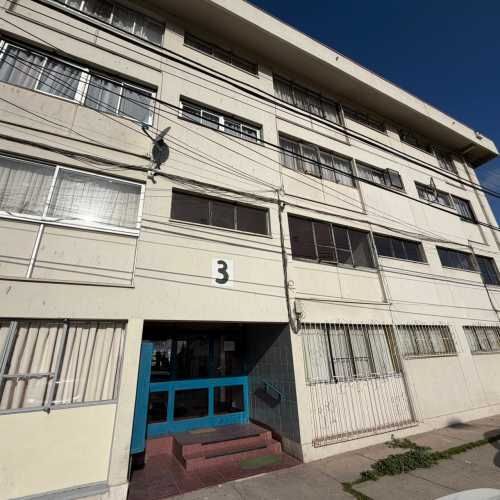 Se vende hermoso Depto frente al Hospital De Coqbo 3D 1B.