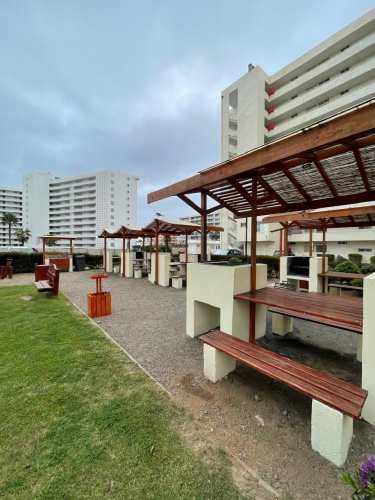 Se vende depto. 3 dorm. 1 baño, Av. Los Nisperos, La Serena.