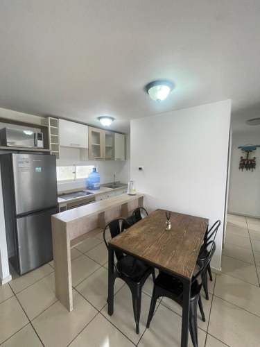 Se vende depto. 3 dorm. 1 baño, Av. Los Nisperos, La Serena.
