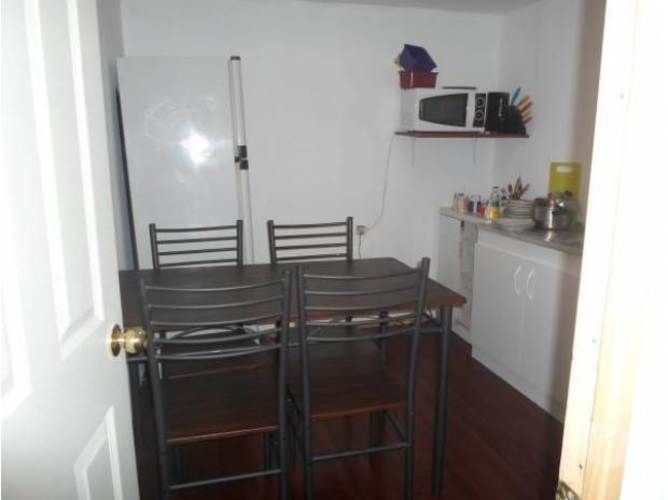 Se Arrienda Pieza Amoblada