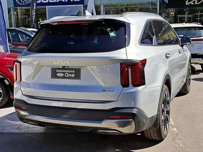 KIA SORENTO 2025