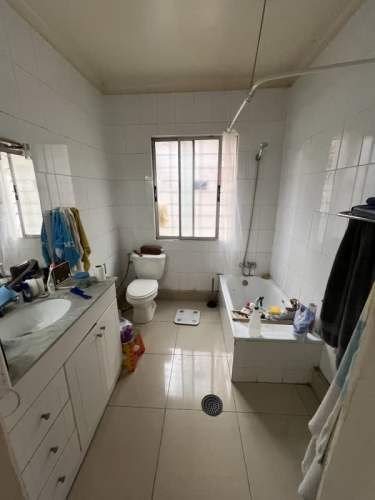 CASA CON EXCELENTE PROYECCIÓN