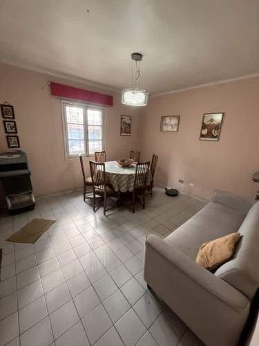 CASA CON EXCELENTE PROYECCIÓN