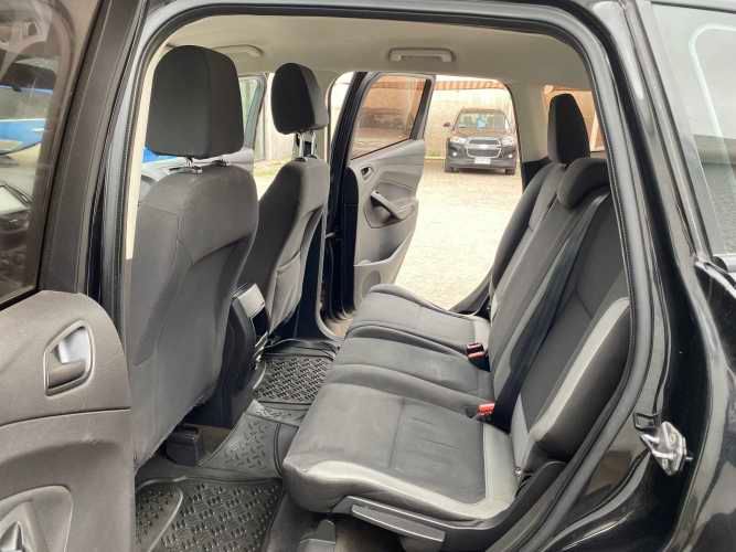 STATION WAGON FORD ESCAPE 2.5 AÑO 2013 Km 178411