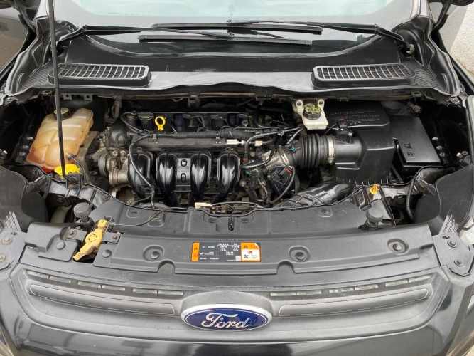 STATION WAGON FORD ESCAPE 2.5 AÑO 2013 Km 178411