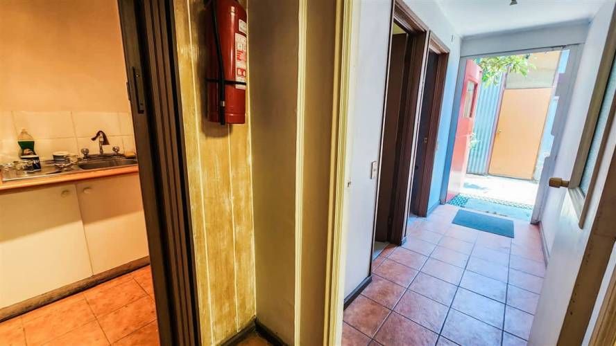 Oficina De 770/1710 M2 En Arriendo En Macul