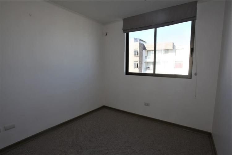 Departamento En Arriendo De 3 Dorm. En La Serena